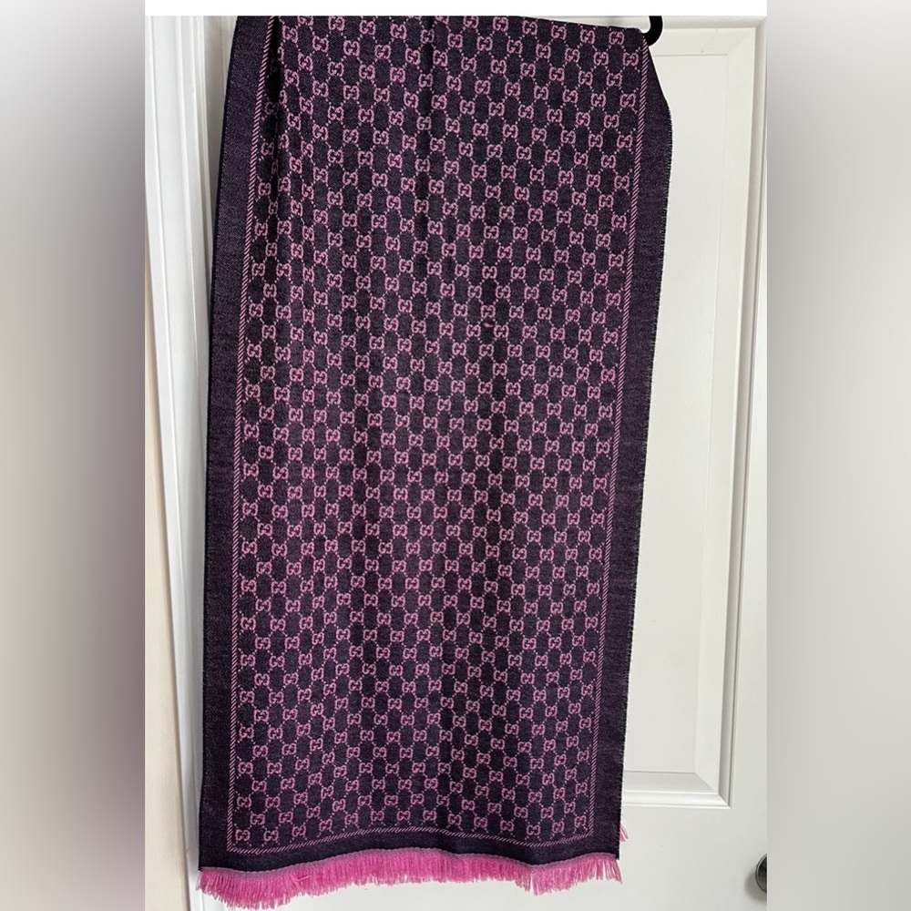 Gucci Wool Gg Patterned Scarf - image 6